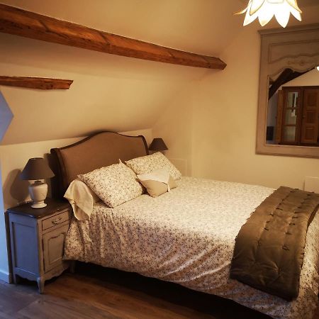Aux 3 Maillets Apartment Bourges Ngoại thất bức ảnh